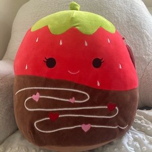 COPY - Scarlett strawberry squishmallow